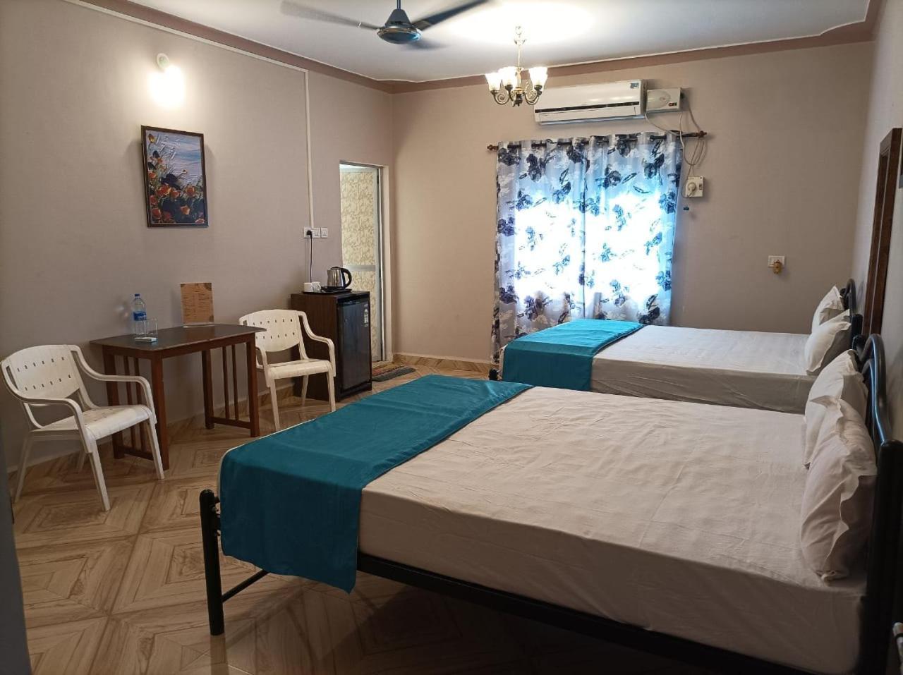 Bens Inn Mandrem Zewnętrze zdjęcie